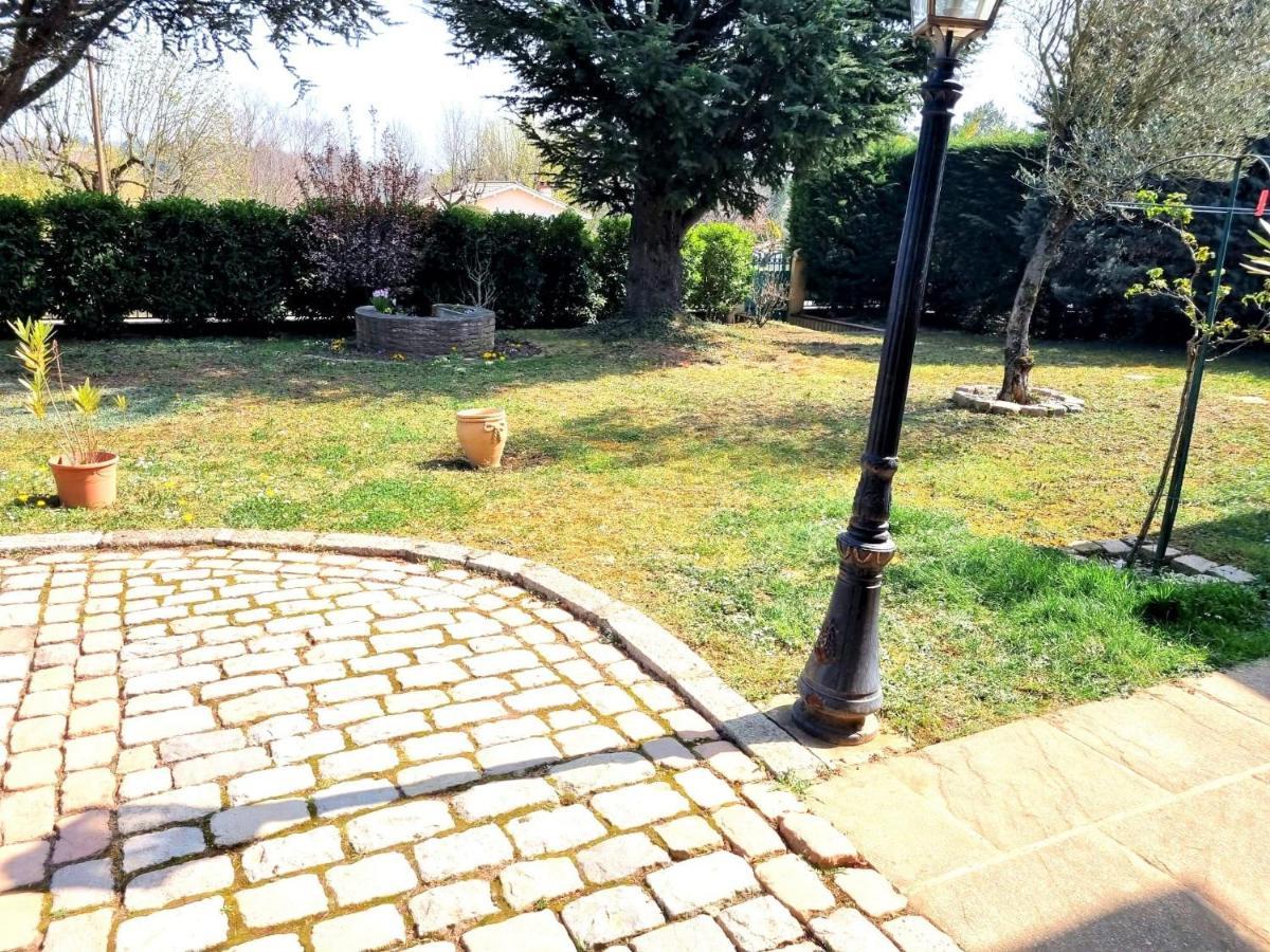Charbonnières-les-Bains Le Chalet מראה חיצוני תמונה